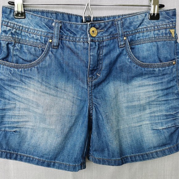 ONLY denim shorts - Picture 1 of 9